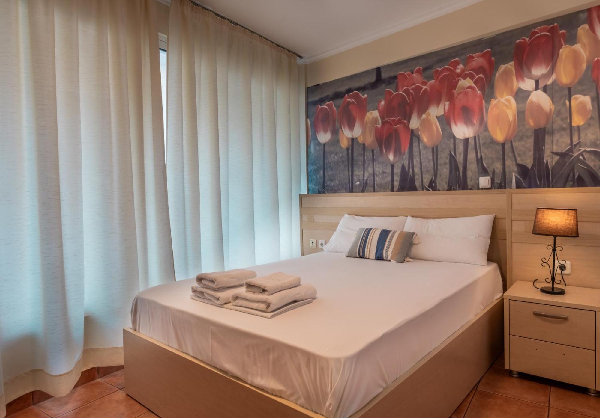 Fontana Luxury Rooms Митилини Экстерьер фото