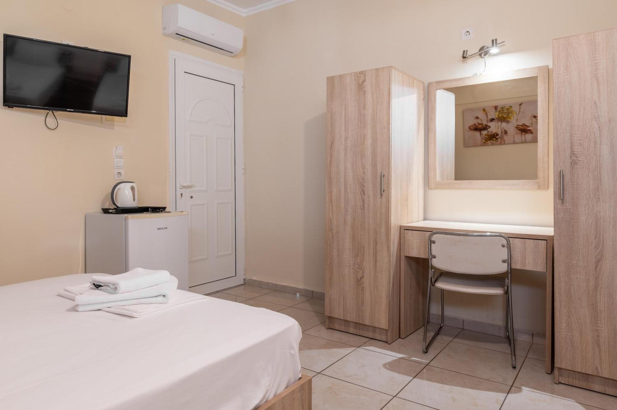 Fontana Luxury Rooms Митилини Экстерьер фото
