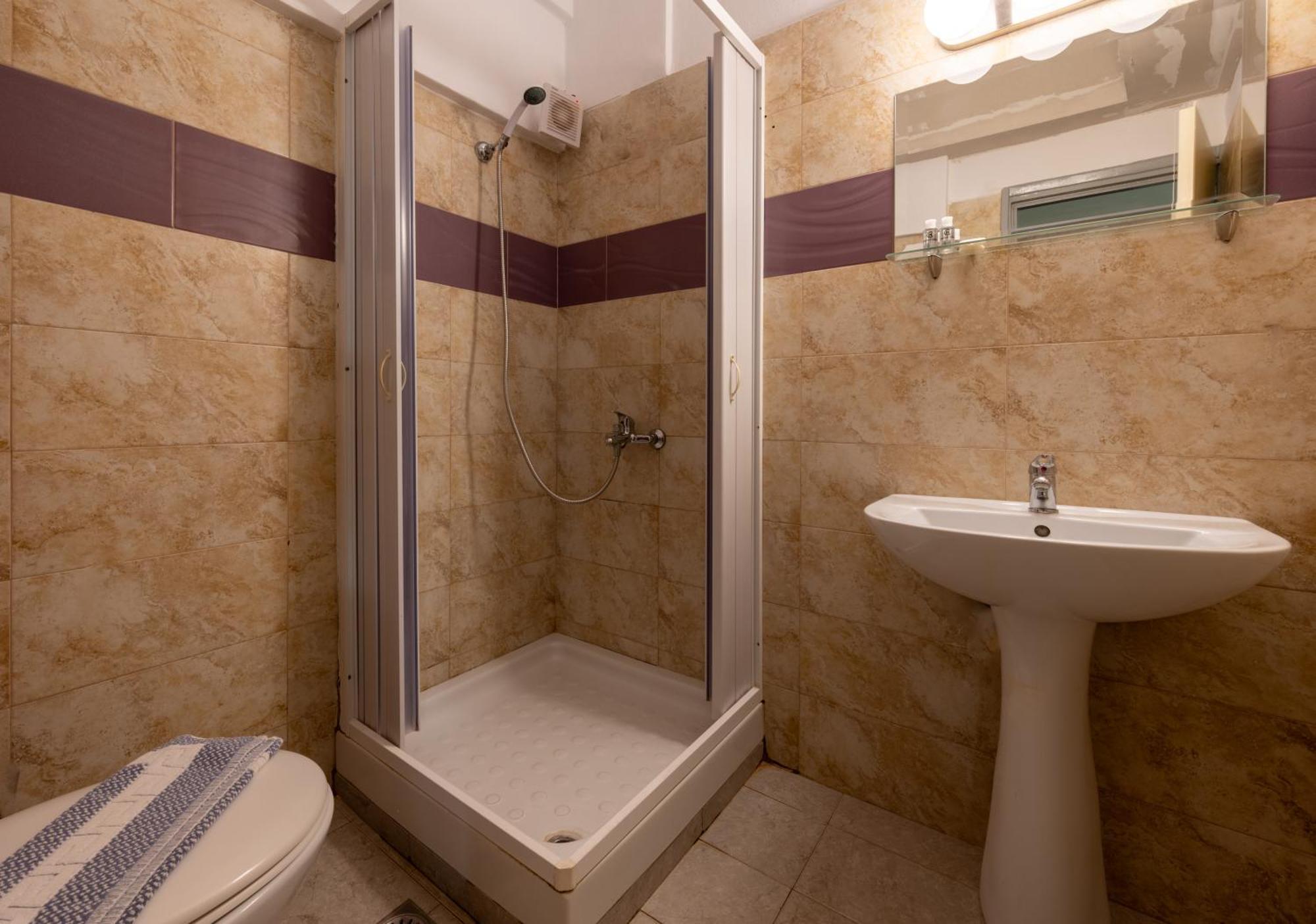 Fontana Luxury Rooms Митилини Экстерьер фото